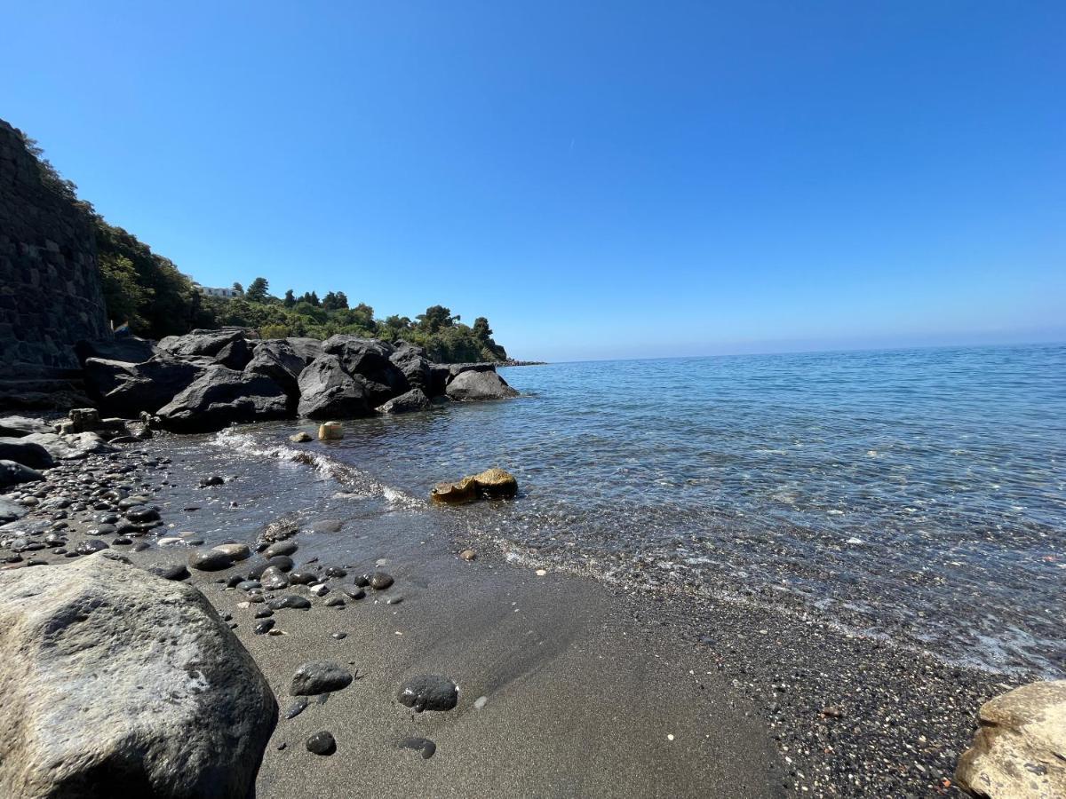 Nelinda Waterfront Accommodation Casamicciola Terme Buitenkant foto