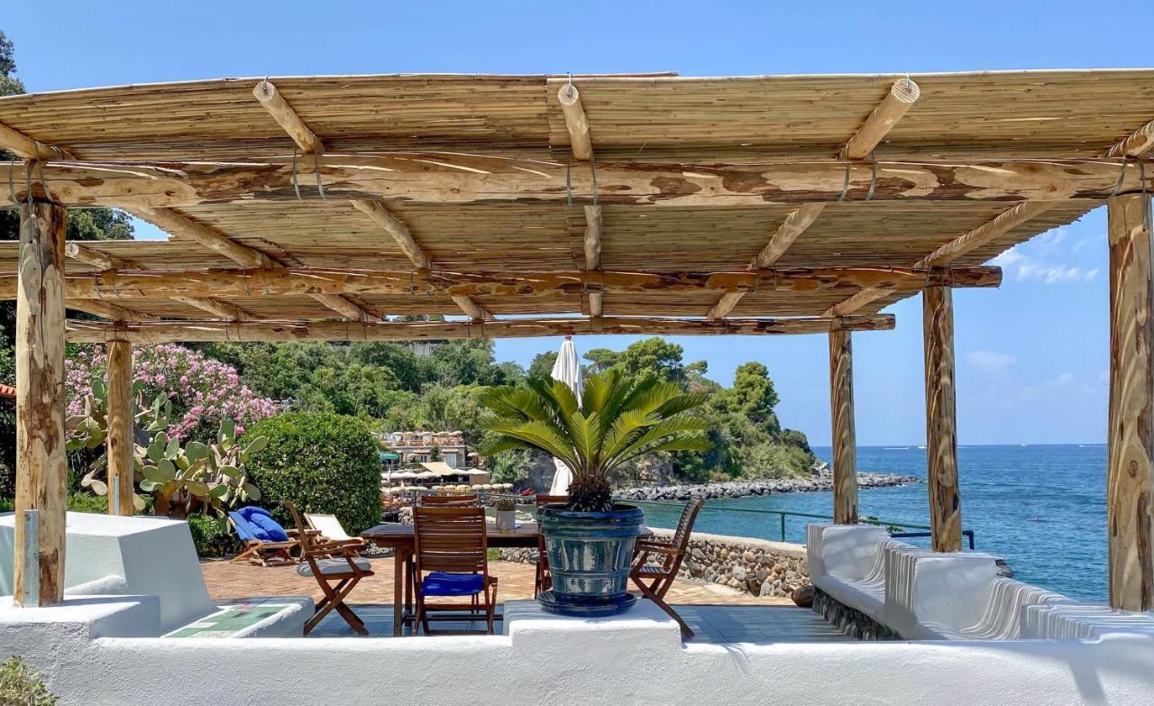 Nelinda Waterfront Accommodation Casamicciola Terme Buitenkant foto