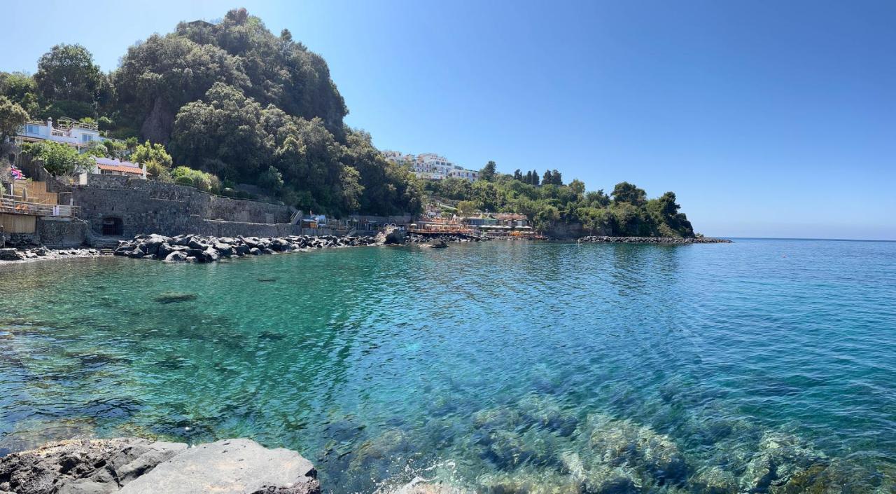 Nelinda Waterfront Accommodation Casamicciola Terme Buitenkant foto