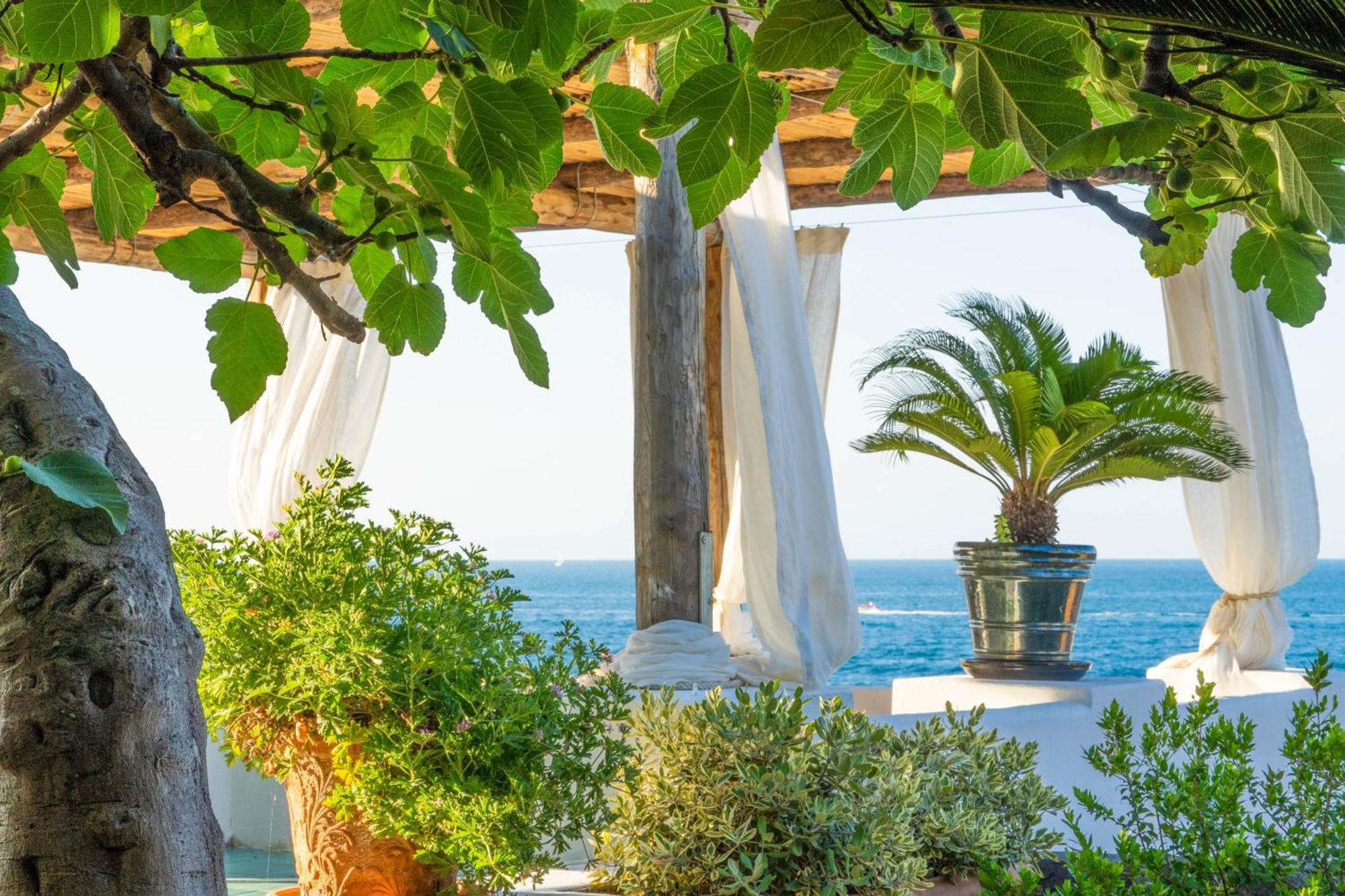Nelinda Waterfront Accommodation Casamicciola Terme Buitenkant foto