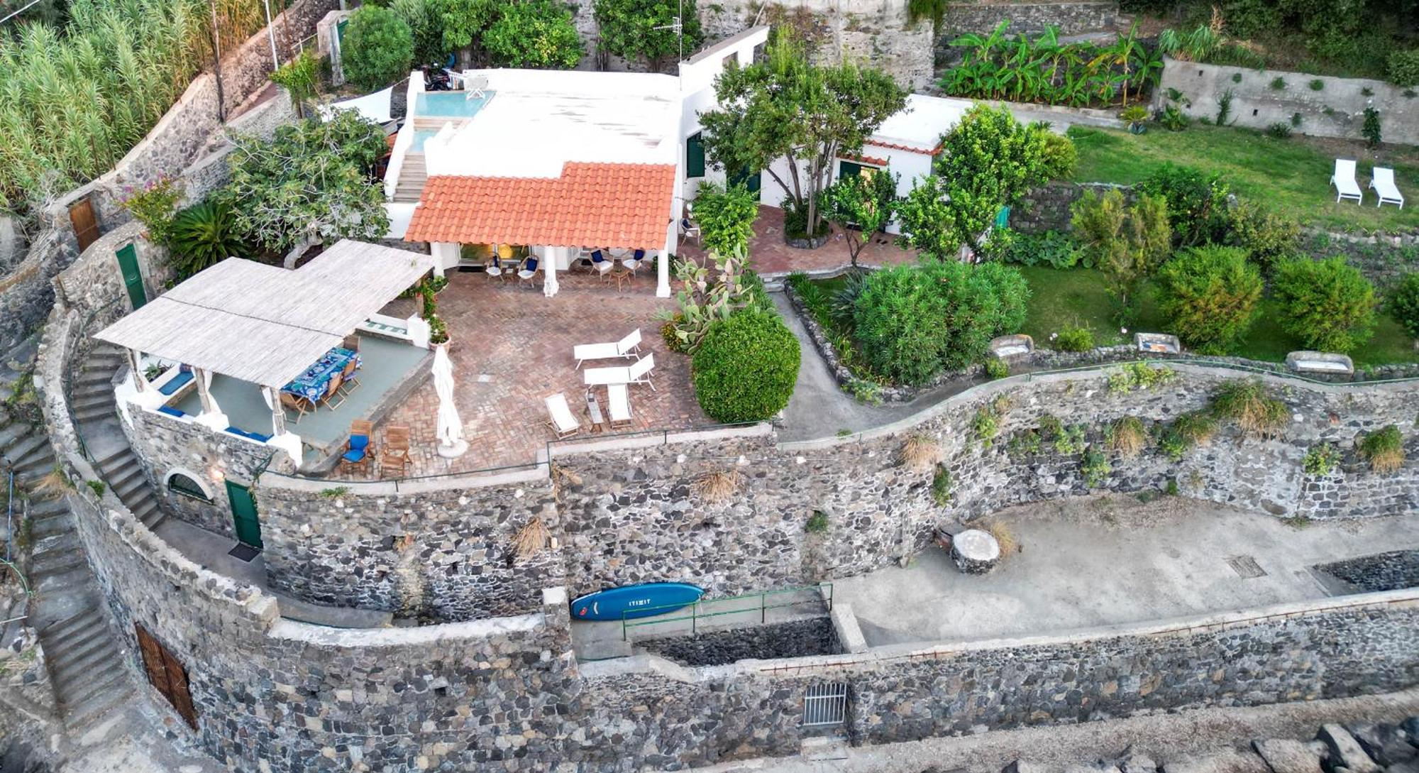 Nelinda Waterfront Accommodation Casamicciola Terme Buitenkant foto
